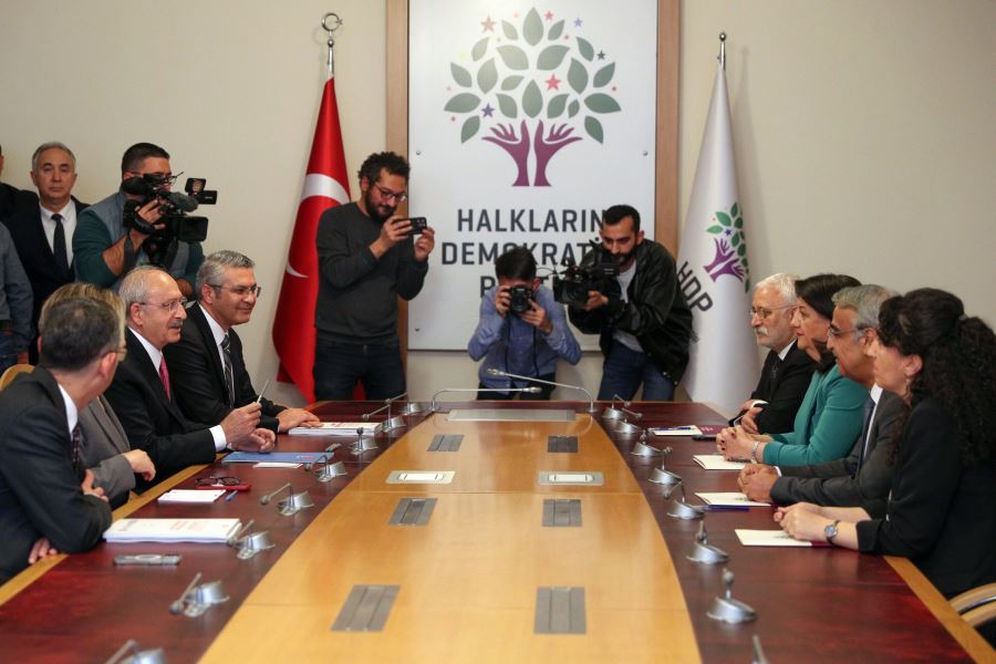 Kılıçdaroğlu HDP’yi TBMM’de ziyaret etti