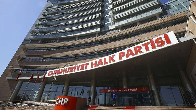 CHP’NİN ATAŞEHİR İLÇE KONGRESİNE SİYASİ KARARLA ENGEL 