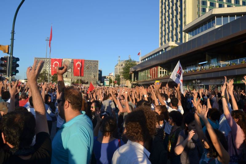 Örgütten Salıcıya Büyük Destek