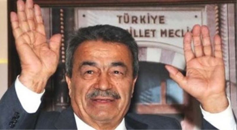 Eski Tunceli Milletvekili Kamer Genç hayatını kaybetti.