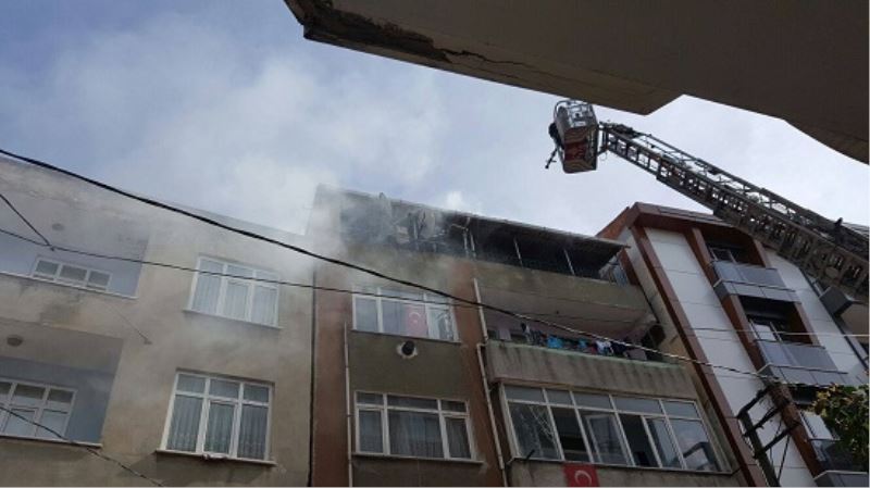  Menderes Mahallesinde Çıkan Yangında 2 Can kaybı