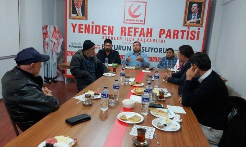 Esenler Yeniden Refah Partisi kahvaltıda  Yerel Basınla buluştu